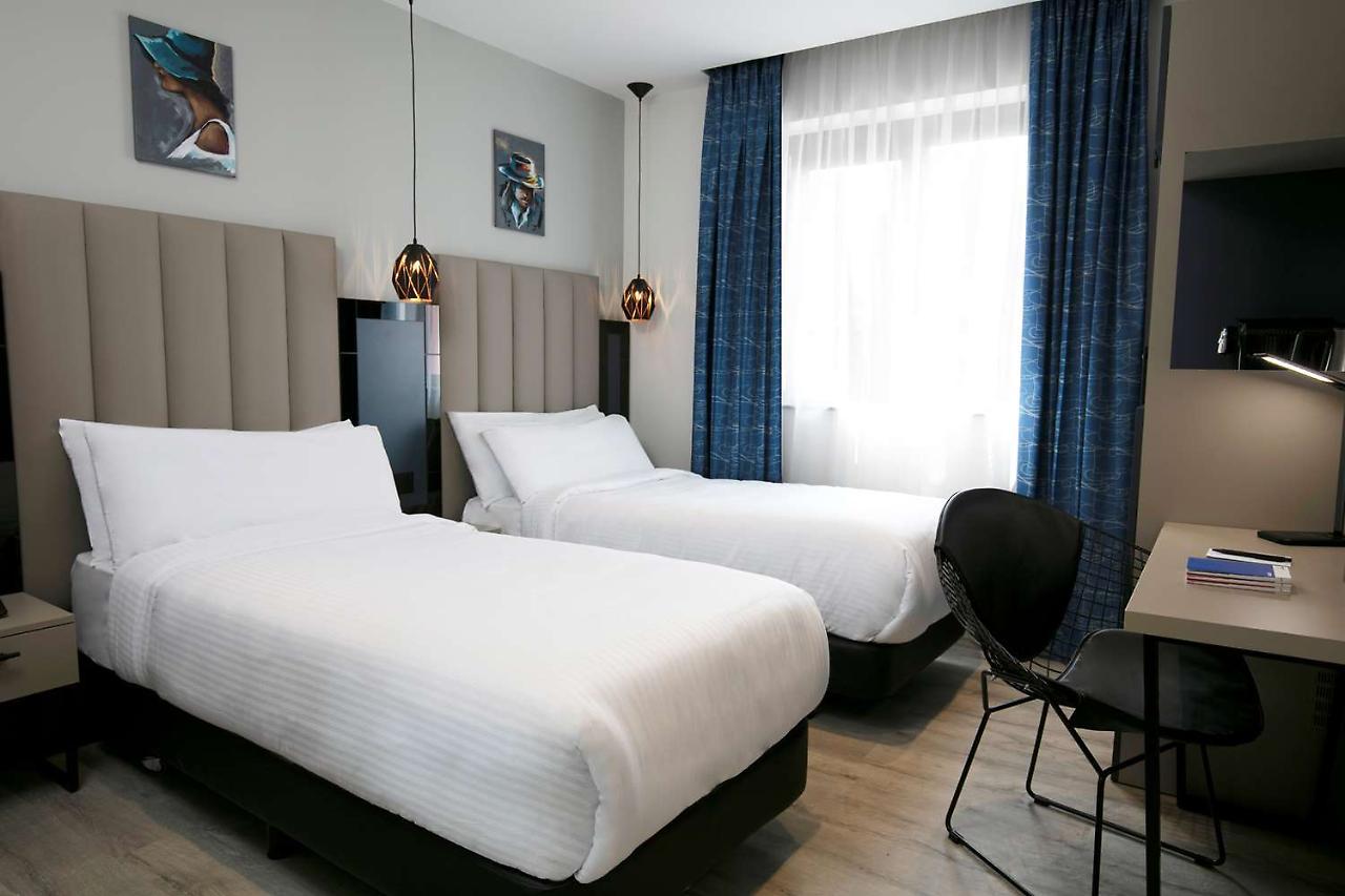 Spark By Hilton Luton Luton  Extérieur photo